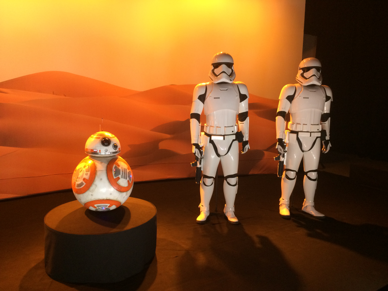 Illustration for article titled Star Wars Costumes And Props Reveal New Characters For Episode 7